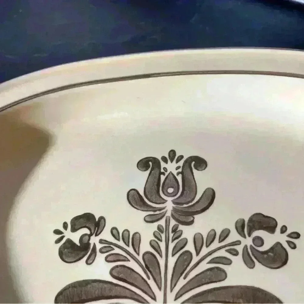 Pfaltzgraff Village Stoneware Oval Serving Platter 14.5 Inches By 10 Inches